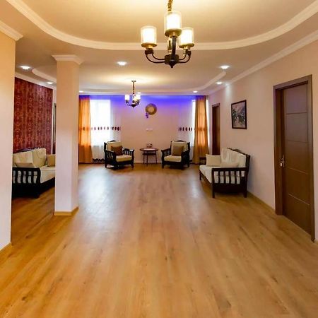 Guest House Sandro Kazbegi Exterior foto