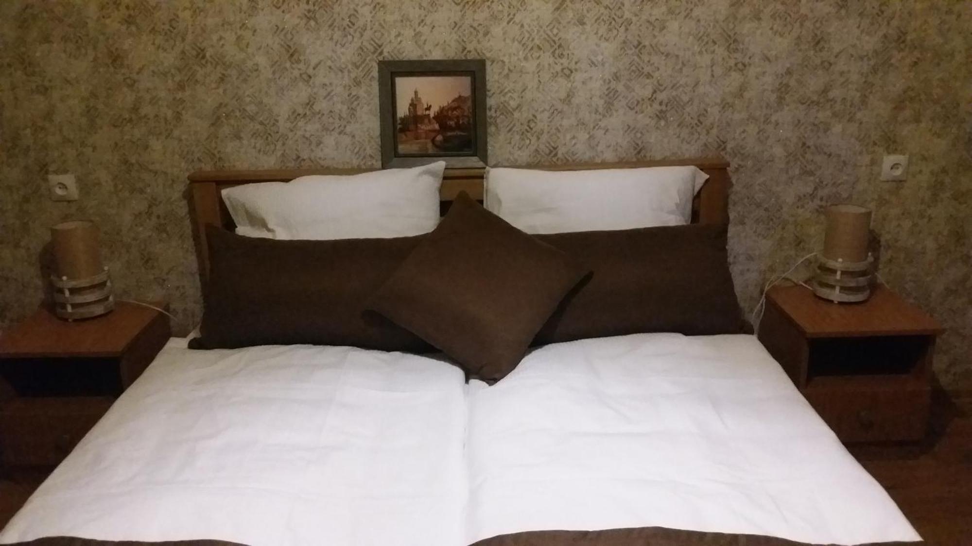 Guest House Sandro Kazbegi Habitación foto