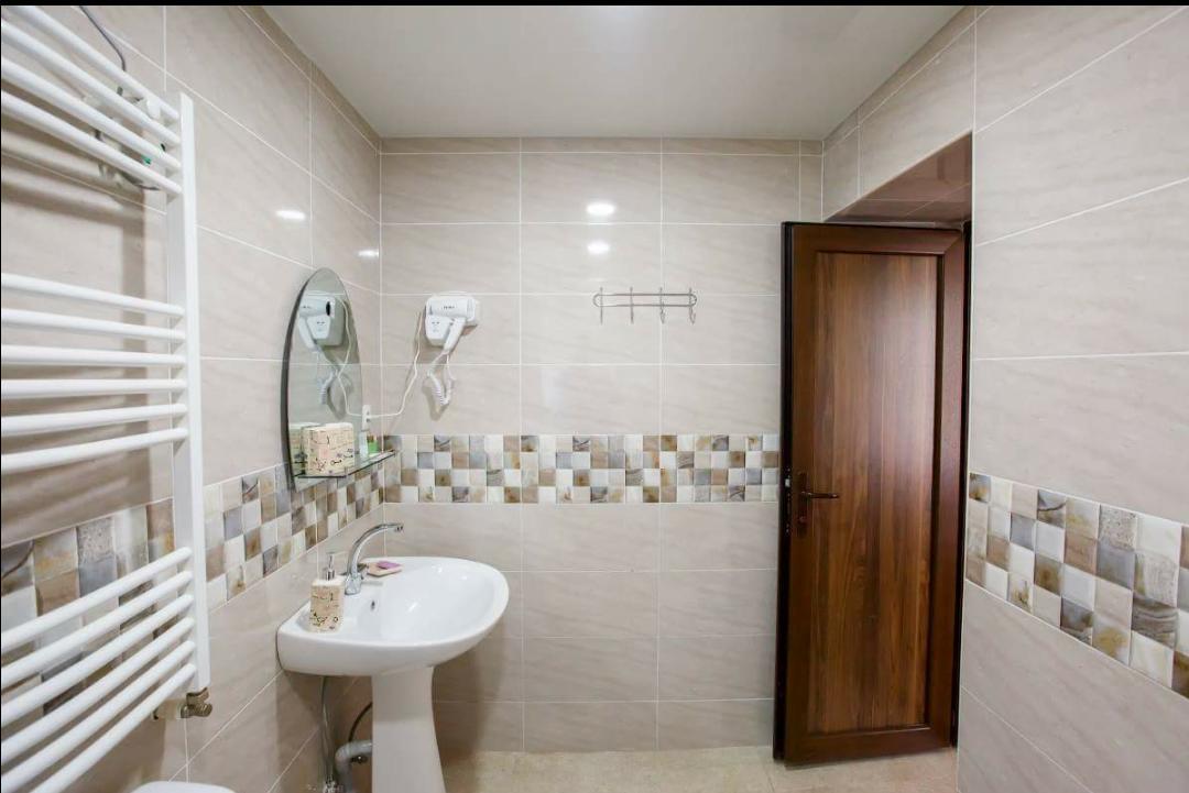 Guest House Sandro Kazbegi Exterior foto